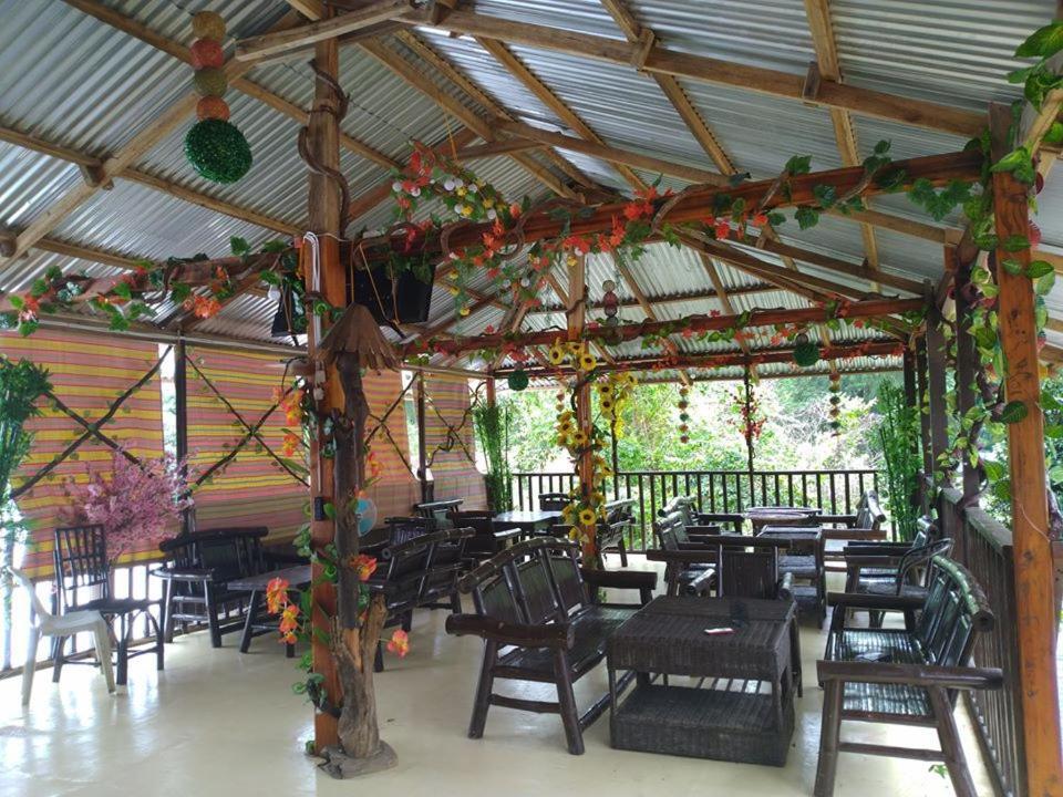 Backpackers Inn Gardenview Inn El Nido Ngoại thất bức ảnh